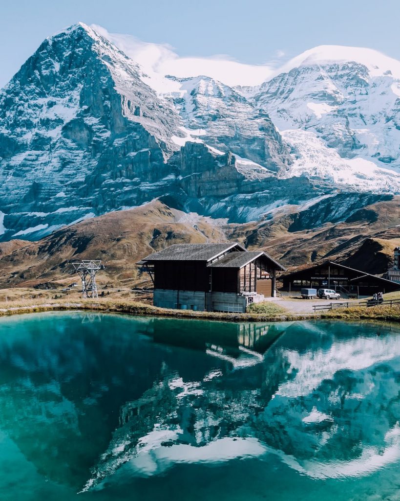 WARUM SOLLTE MAN IN DER SCHWEIZ LEBEN?